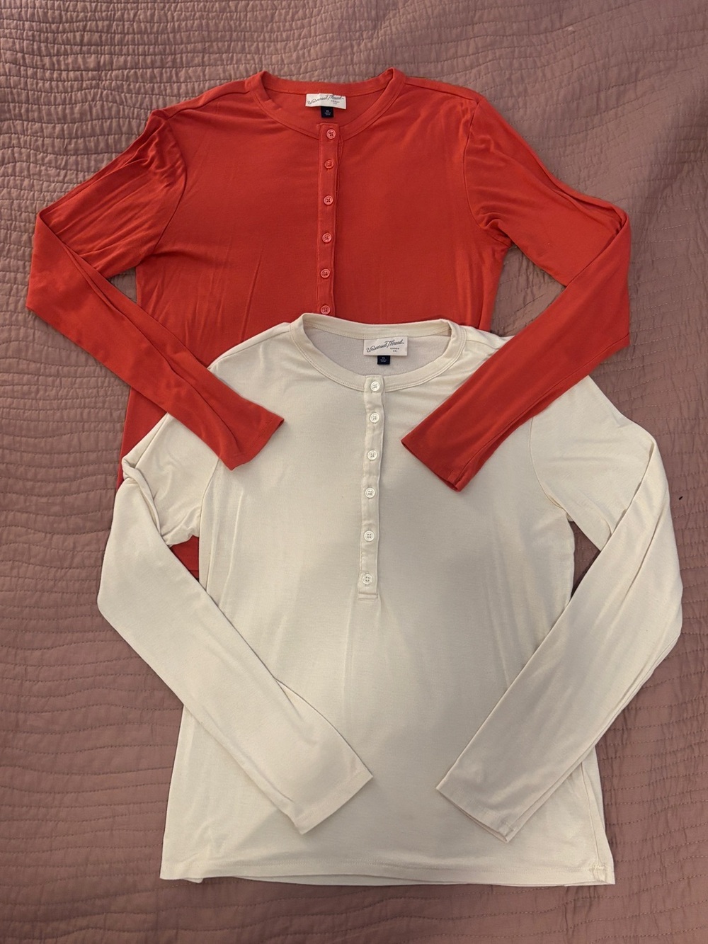 Women's Long Sleeve Henley Shirt - Universal Thread™ Rust & Cream Size XL